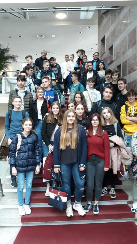 Remagener Schüler auf der Ausbildungsmesse unterwegs - Foto/Abbildung: Gudrun Grandrath