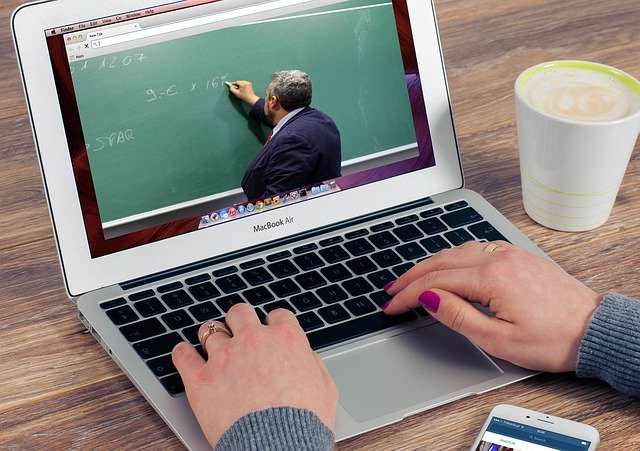 Online-Learning - Foto/Abbildung: pixabay.com