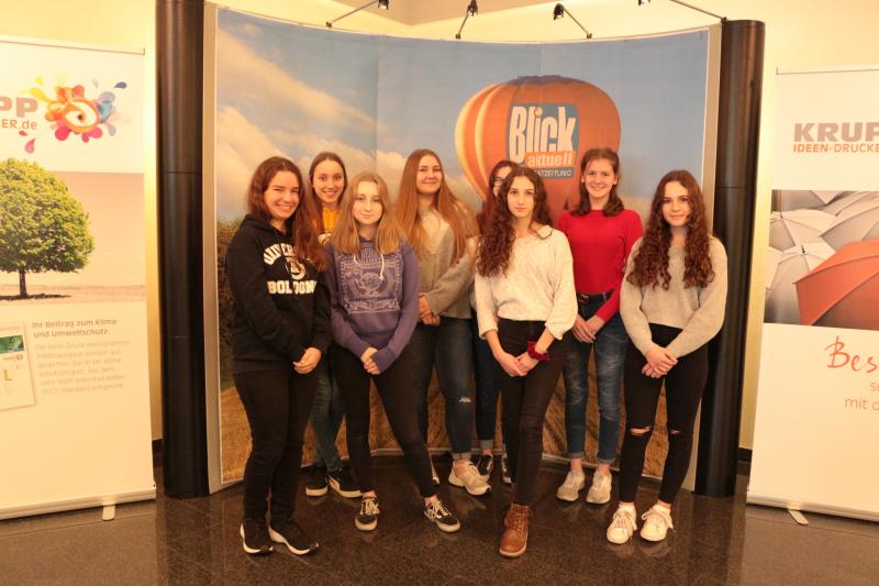 Die Schülerzeitung der IGS Remagen zu Besuch bei BLICK aktuell - Foto/Abbildung: Miriam Becker