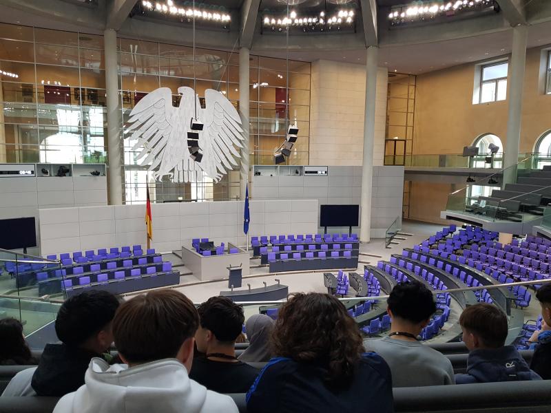 Besuch der Klassen 9c und 9d im Bundestag - Foto/Abbildung: Tammy Volz